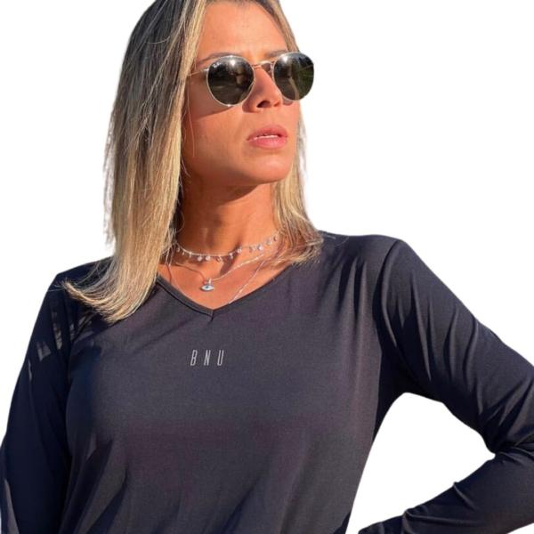 CAMISETA BENNU MANGA LONGA DECOTE V FEMININA PRETO - Image 2