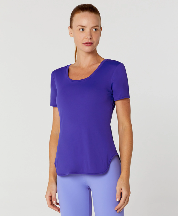 T-SHIRT ALTO GIRO ALONGADA AZUL